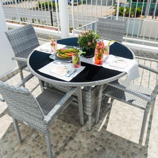 Sky Sea Cyprus Apartment Kapparis Paralimni Exterior foto